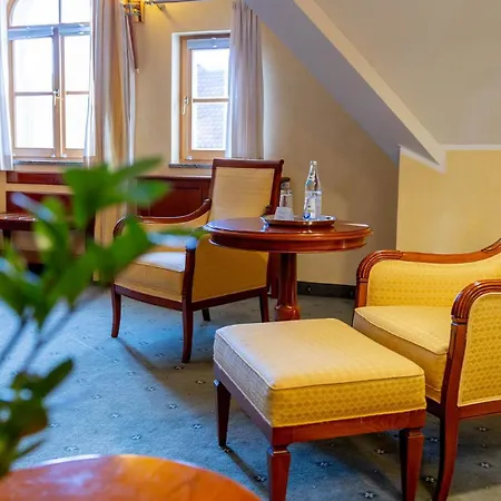 Altstadthotel Braeuwirt Hotell 4*