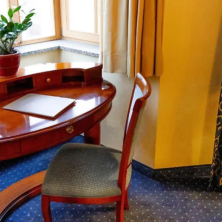 Hotell Altstadthotel Braeuwirt Weiden in der Oberpfalz