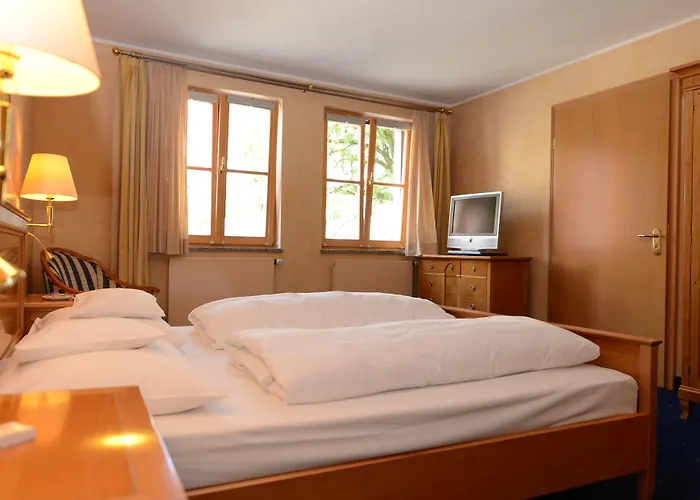 Altstadthotel Braeuwirt ホテル