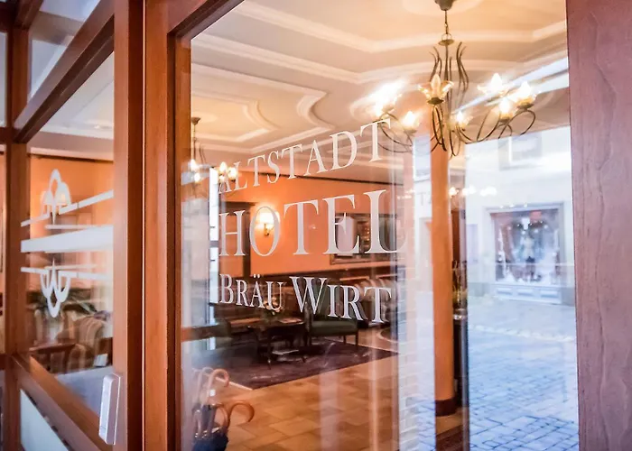 Altstadthotel Braeuwirt ホテル 4*
