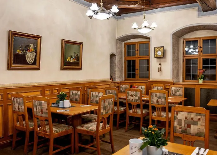 Altstadthotel Braeuwirt ヴァイデン