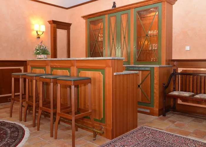 ホテル Altstadthotel Braeuwirt ヴァイデン