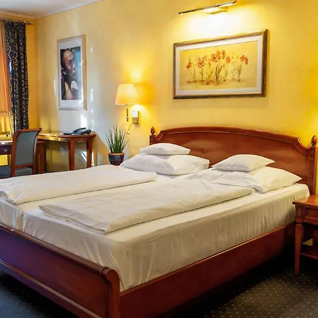 Altstadthotel Braeuwirt