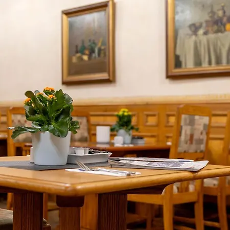 Hotel Altstadthotel Braeuwirt Weiden in der Oberpfalz