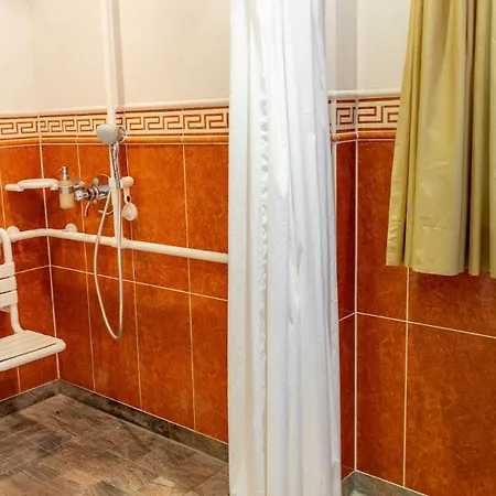Altstadthotel Braeuwirt Hotel 4*