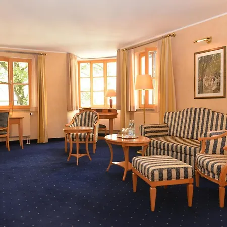 Altstadthotel Braeuwirt Hotell 4*