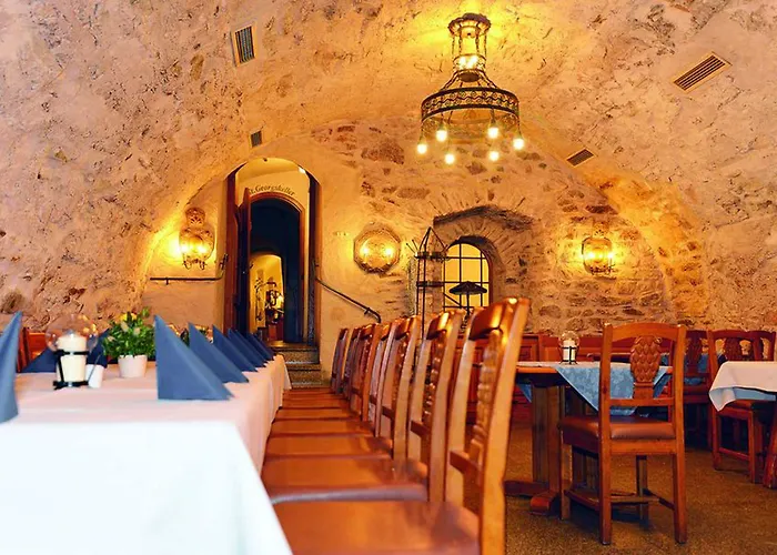 Hotel Altstadthotel Braeuwirt